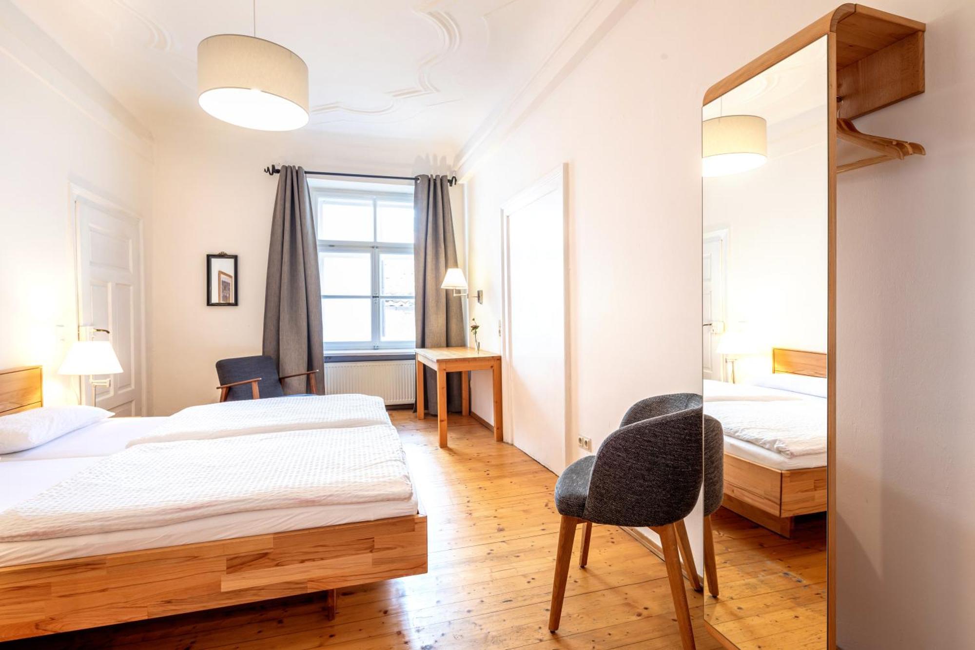 Pension Goldenes Schiff Passau Buitenkant foto